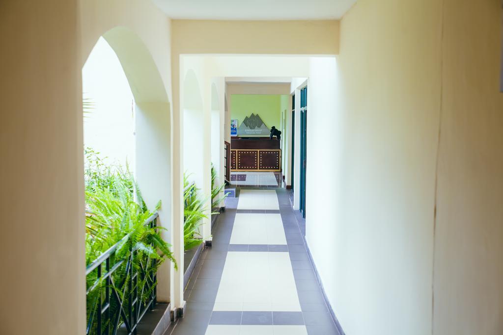 Gorillas Volcanoes Hotel Ruhengeri Zewnętrze zdjęcie