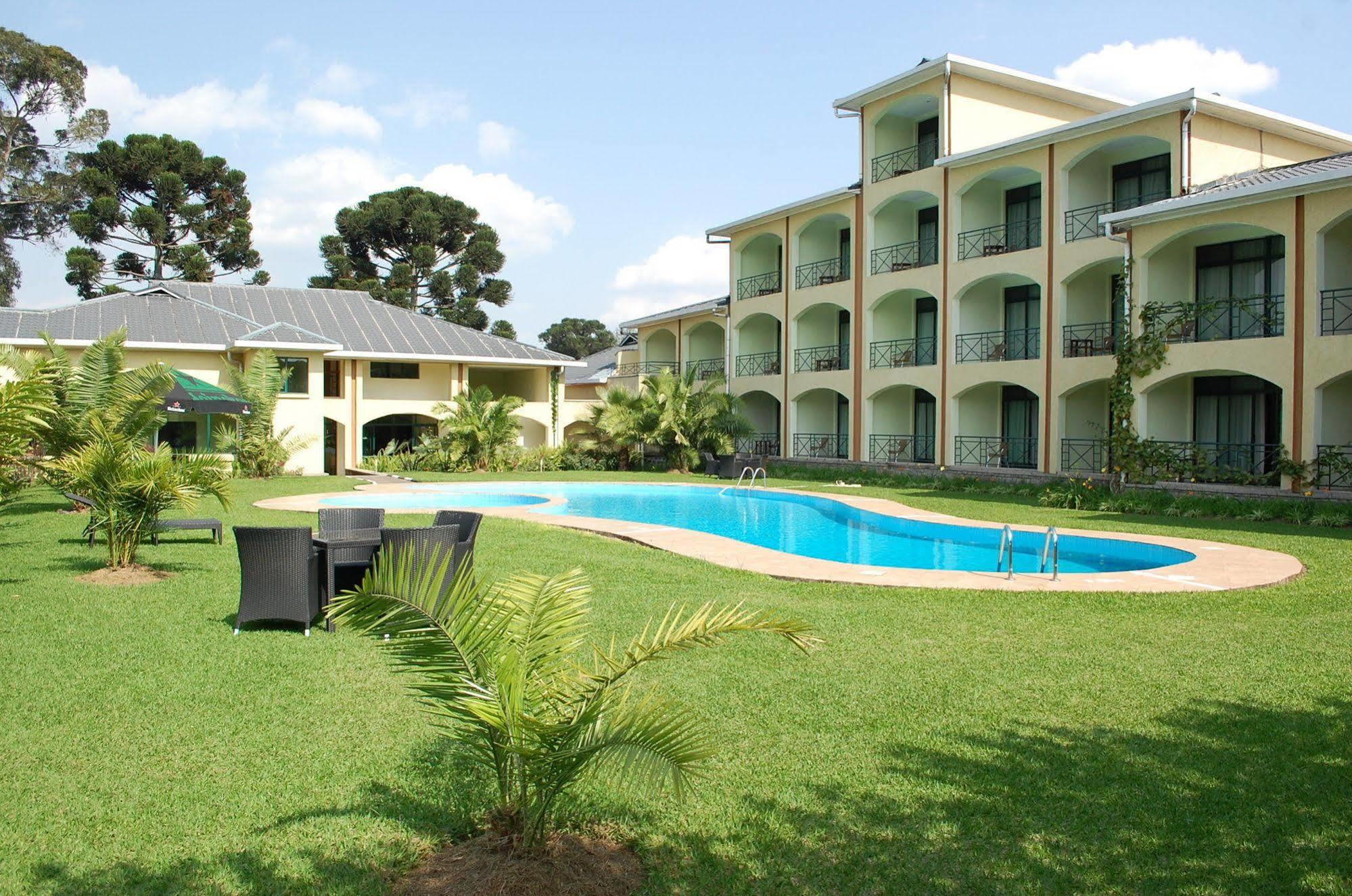 Gorillas Volcanoes Hotel Ruhengeri Zewnętrze zdjęcie